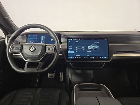 Used 2024 Rivian R1T Adventure image 23