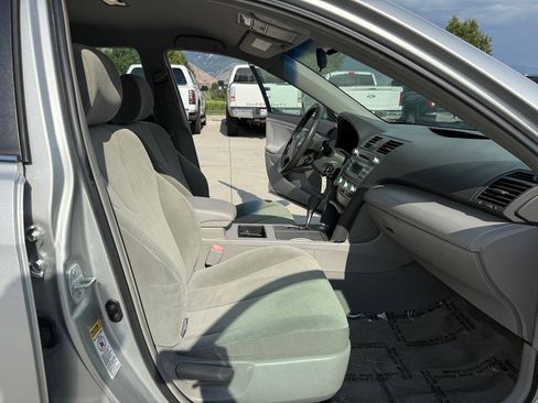 Used 2007 Toyota Camry LE FWD image 24