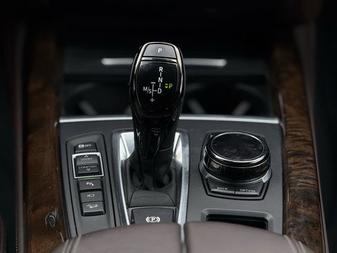 Used 2018 BMW X5 xDrive50i image 18