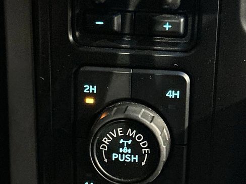 Used 2024 Ford F150 Lariat w/ Equipment Group 502A High AWD/4WD image 94