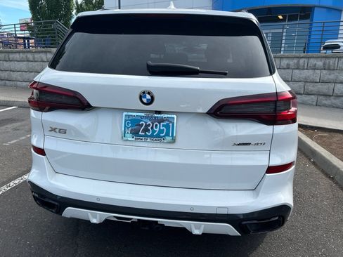 Used 2022 BMW X5 xDrive40i w/ M Sport Package AWD/4WD image 5