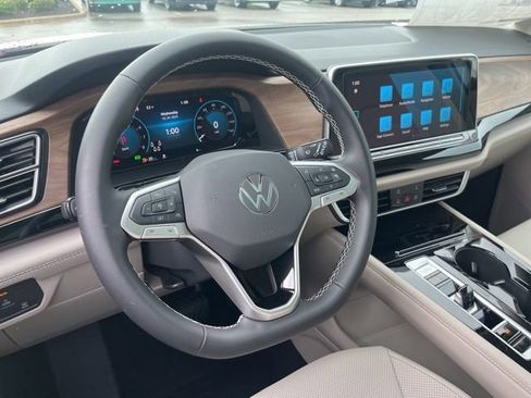 New 2026 Volkswagen Atlas SE image 35