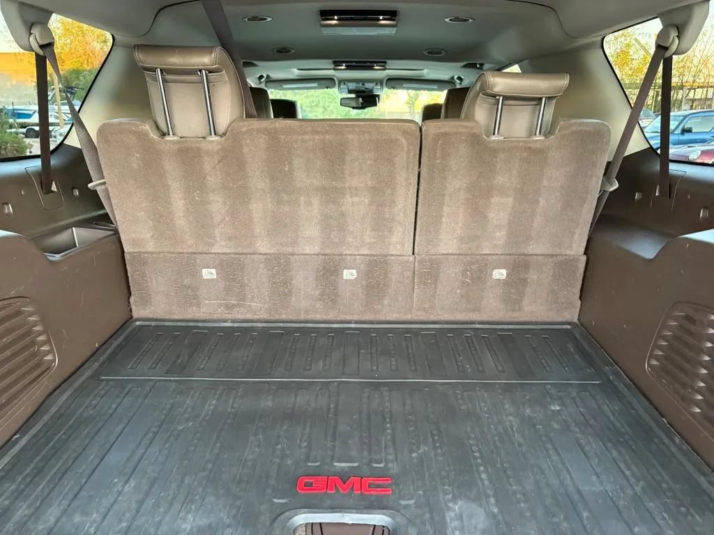 Used 2017 GMC Yukon XL Denali AWD/4WD image 13