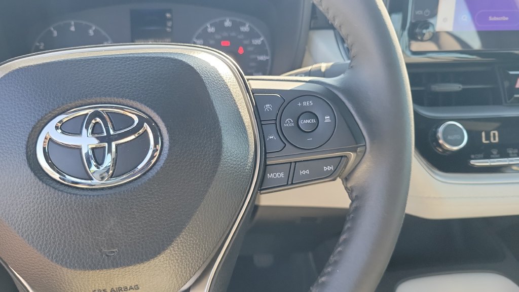 Used 2024 Toyota Corolla SE FWD image 19
