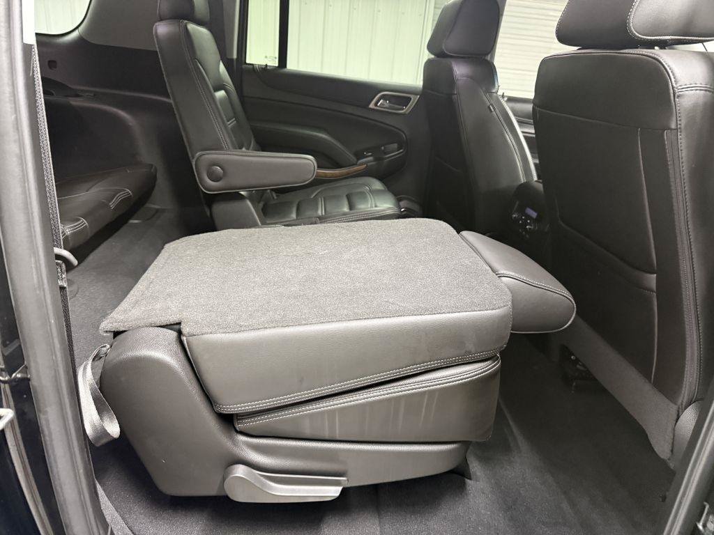 Used 2019 GMC Yukon XL Denali w/ Denali Ultimate Package AWD/4WD image 42