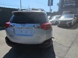 Used 2014 Toyota RAV4 LE image 3