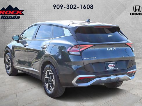 Used 2024 Kia Sportage LX image 6