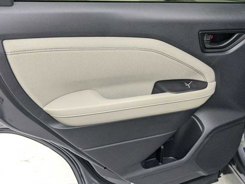 New 2026 Subaru Forester Premium AWD/4WD image 26