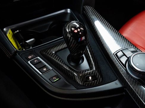 Used 2015 BMW M4 Coupe image 15