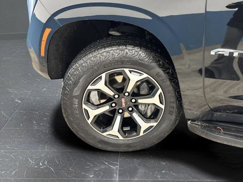 Used 2025 GMC Yukon XL AT4 w/ LPO, Floor Liner Package image 37