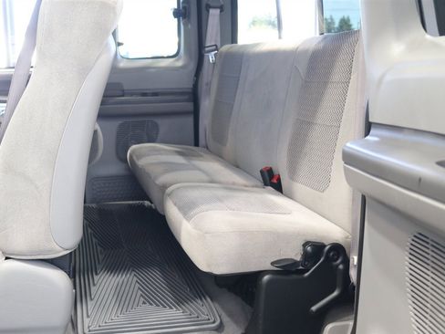 Used 2001 Ford F250 XLT image 86