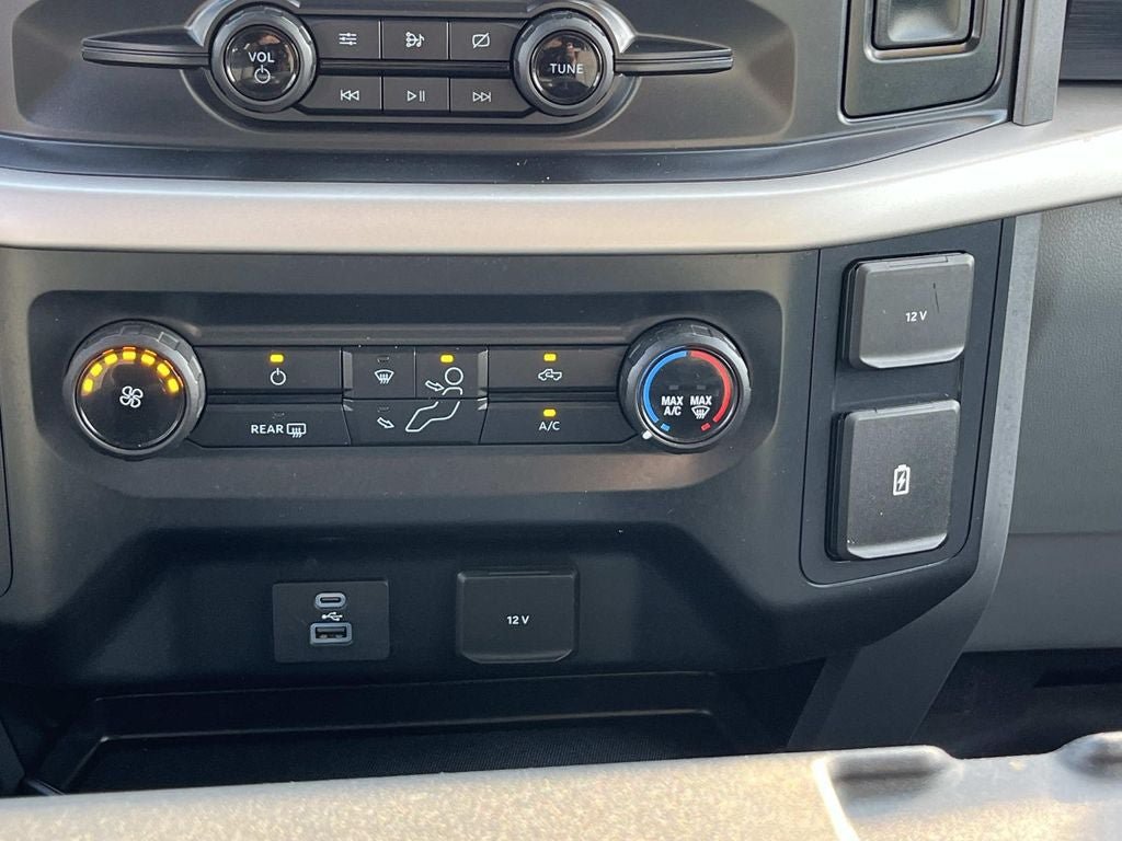 Used 2021 Ford F150 XLT AWD/4WD image 16