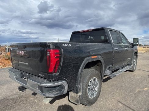 Used 2024 GMC Sierra 3500 SLT w/ SLT Convenience Package image 7