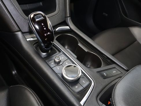 Certified 2023 Cadillac XT6 Premium Luxury image 30