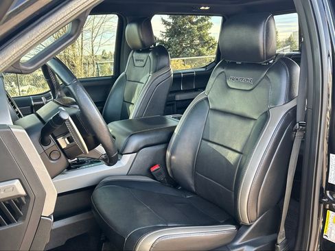 Used 2018 Ford F150 Raptor w/ Equipment Group 802A Luxury image 19