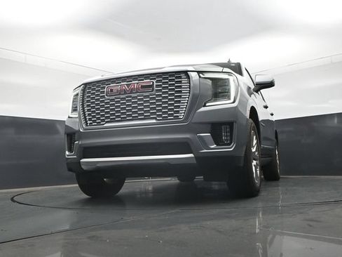 Used 2024 GMC Yukon Denali AWD/4WD image 26