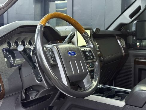 Used 2015 Ford F350 Platinum w/ Platinum Package image 14