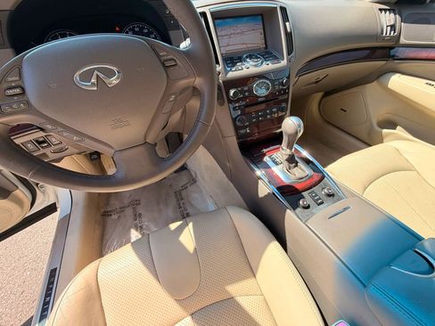 Used 2012 INFINITI G37 x Sedan w/ Premium Pkg AWD/4WD image 13