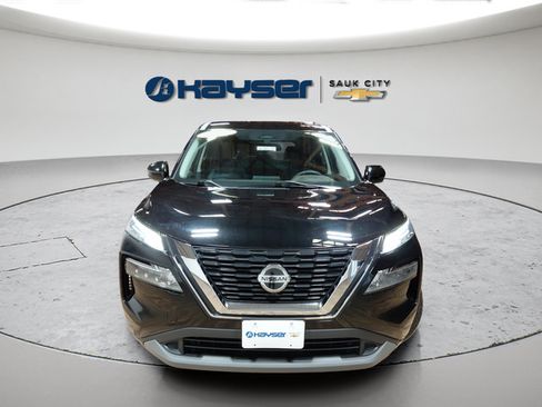 Used 2021 Nissan Rogue SV AWD/4WD image 2