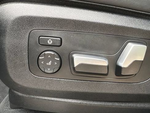 Used 2026 BMW X5 xDrive40i AWD/4WD image 33