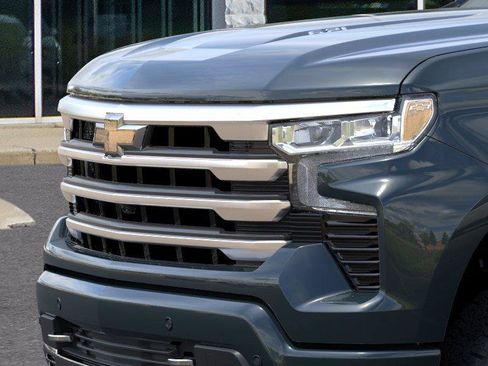 New 2026 Chevrolet Silverado 1500 High Country w/ Technology Package AWD/4WD image 13