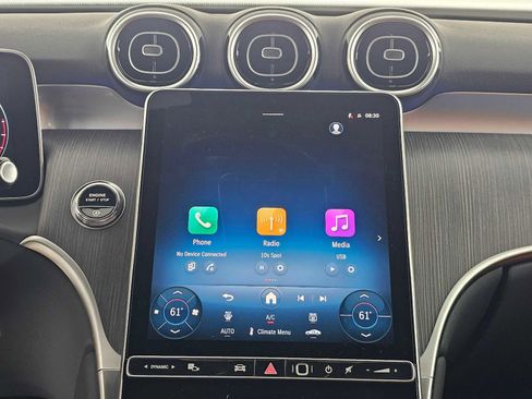 Used 2026 Mercedes-Benz GLC 300 image 24