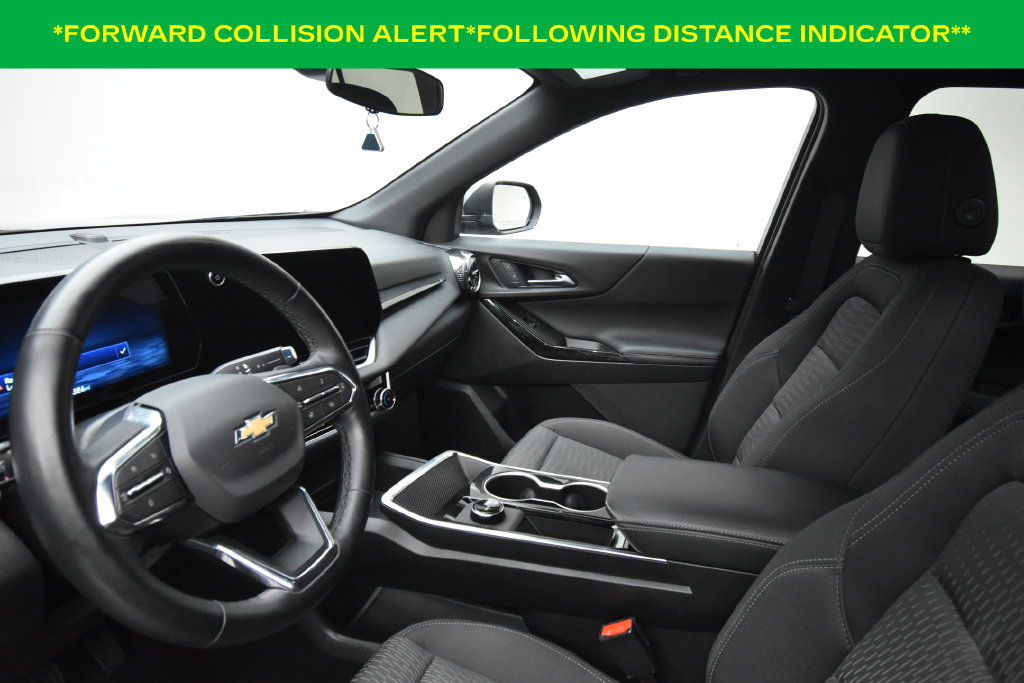 Used 2026 Chevrolet Equinox LT FWD image 7