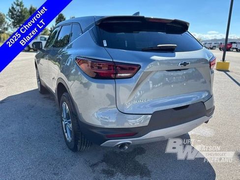New 2025 Chevrolet Blazer LT w/ Convenience Package image 4