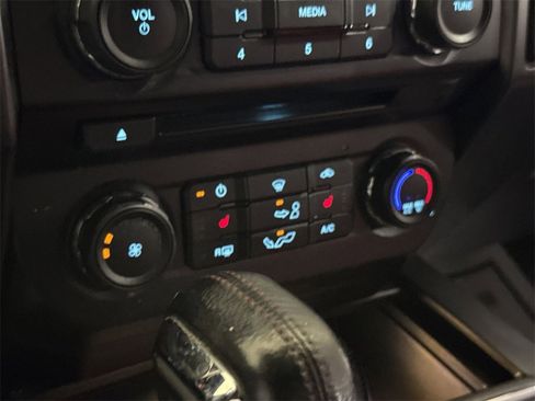 Used 2016 Ford F150 XLT w/ Equipment Group 302A Luxury image 16