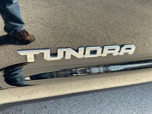 Used 2021 Toyota Tundra SR5 w/ SR5 Upgrade Package image 22
