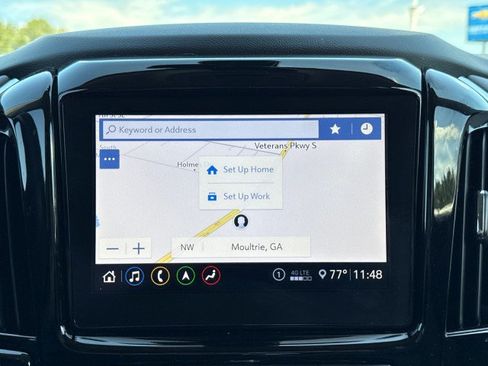 Used 2021 Chevrolet Traverse LT w/ LT Premium Package image 35