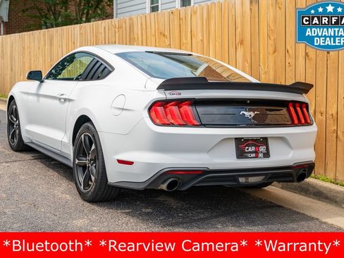 Used 2018 Ford Mustang Coupe RWD image 9