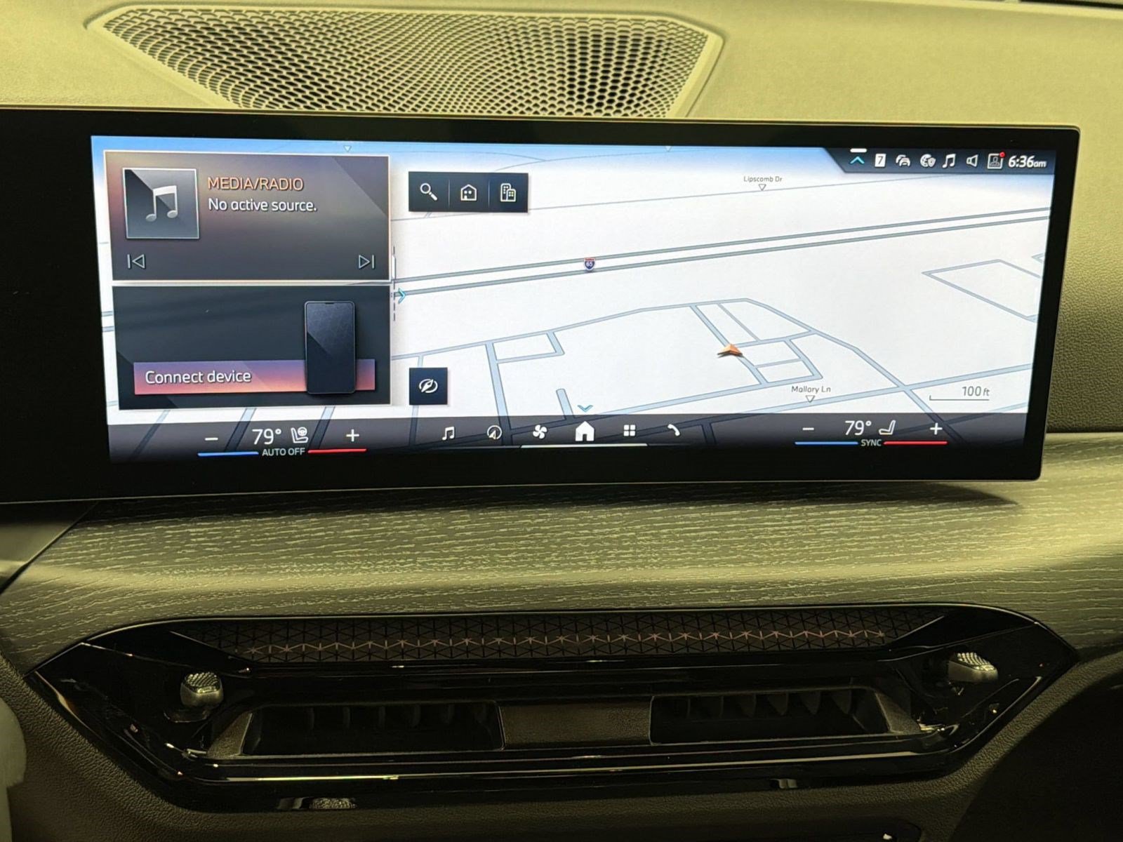New 2026 BMW 230i xDrive Coupe w/ Premium Package AWD/4WD image 18