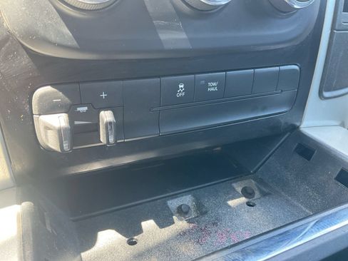 Used 2016 RAM 1500 Express AWD/4WD image 18