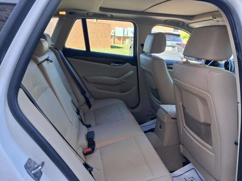 Used 2015 BMW X1 sDrive28i RWD image 12