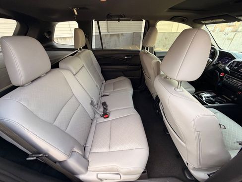Used 2021 Honda Passport Elite image 19