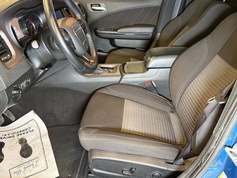 Used 2023 Dodge Charger SXT w/ Blacktop Package image 20