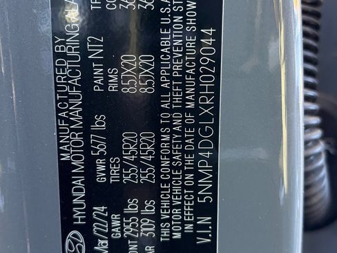 Used 2024 Hyundai Santa Fe Limited image 12