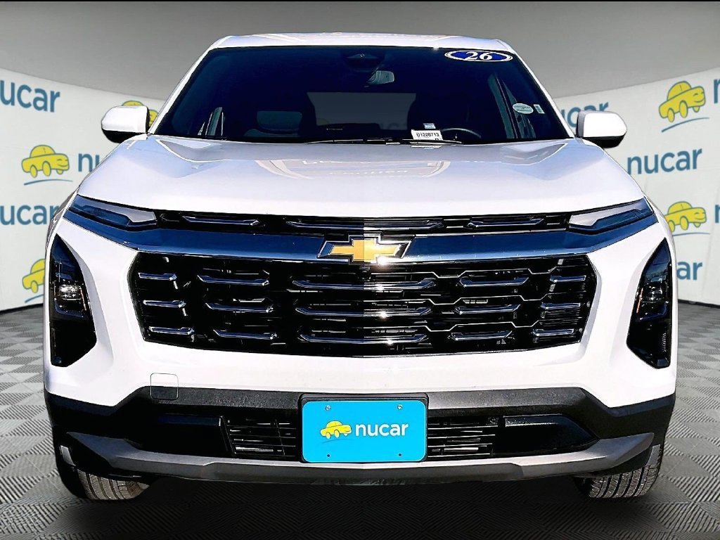 Used 2026 Chevrolet Equinox LT AWD/4WD image 2