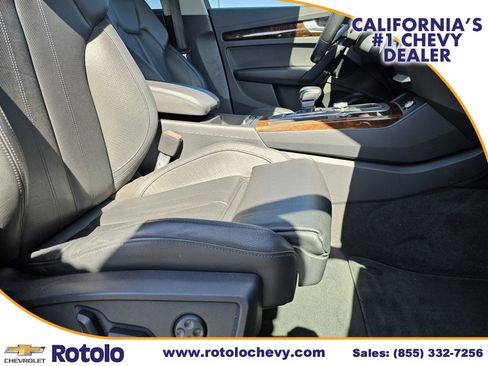 Used 2018 Audi Q5 2.0T Premium Plus w/ Premium Plus Package AWD/4WD image 11