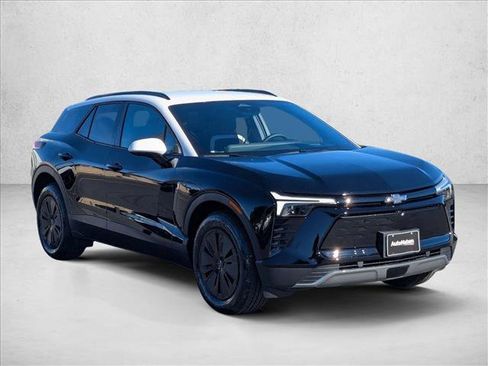 New 2026 Chevrolet Blazer EV LT image 7