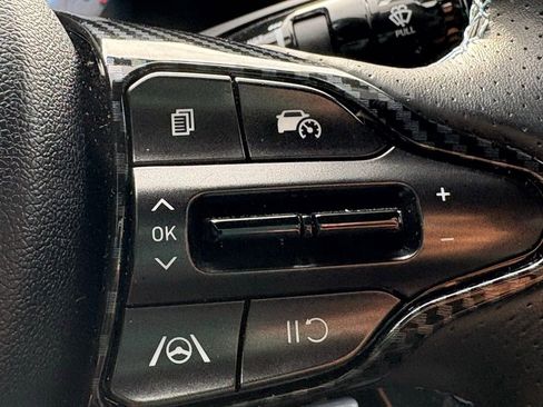 Used 2025 Hyundai Elantra N image 16