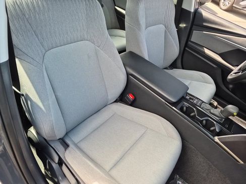 Used 2025 Toyota Camry LE FWD image 20