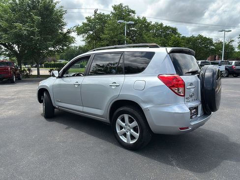 Used 2008 Toyota RAV4 Limited AWD/4WD image 25