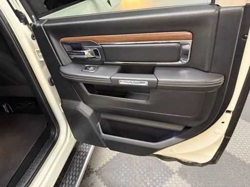Used 2016 RAM 1500 Laramie w/ Convenience Group image 40