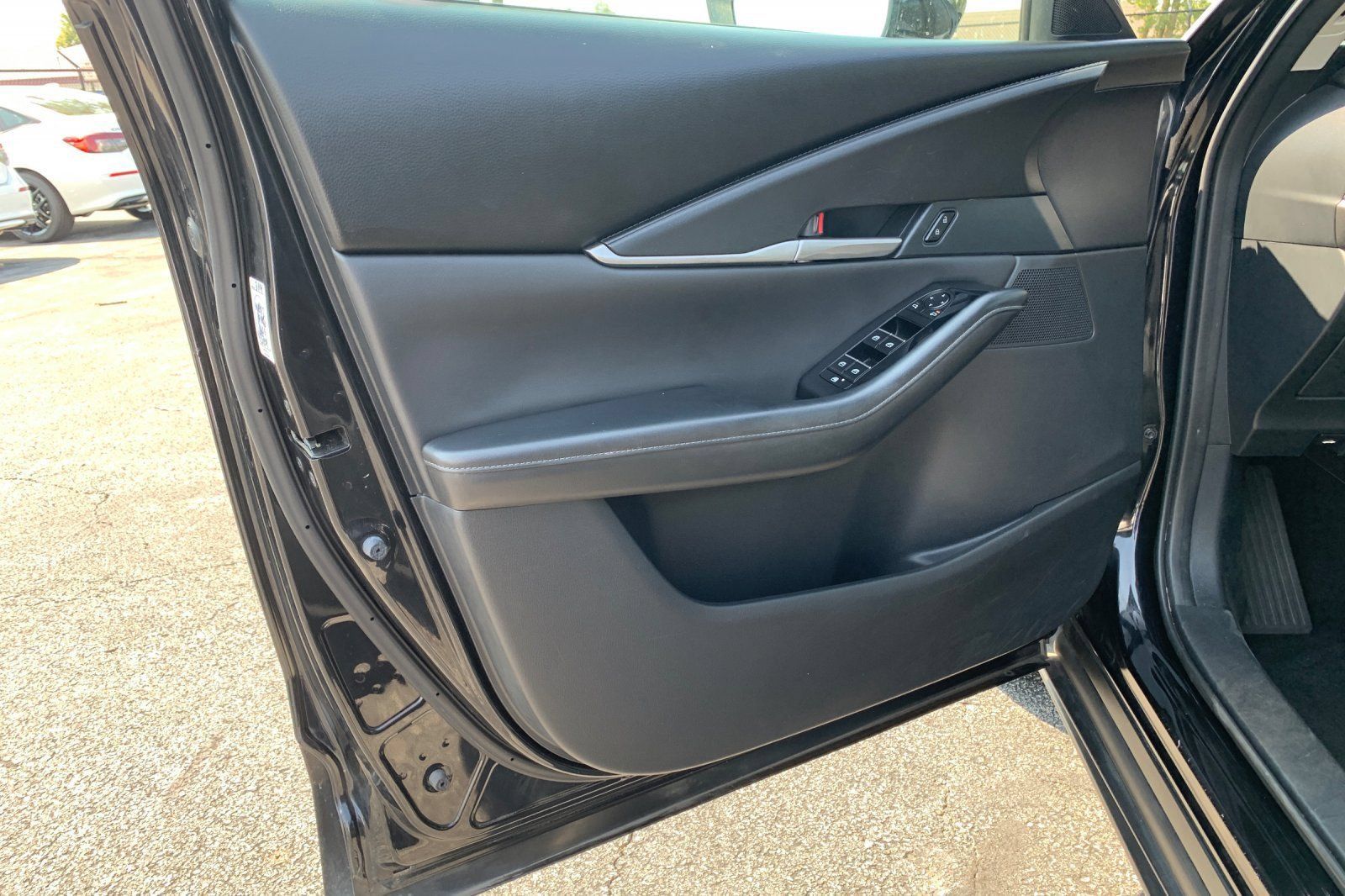 Used 2025 MAZDA CX-30 AWD 2.5 S w/ Select Sport Pkg image 13