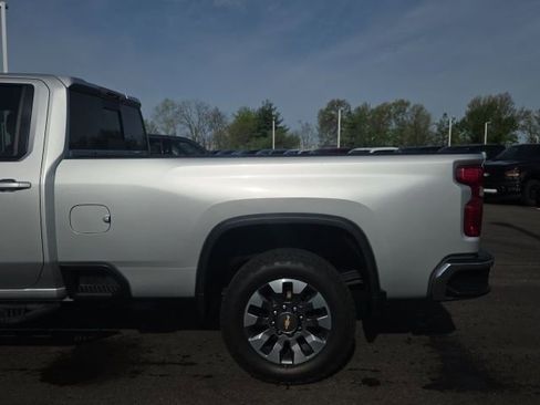 Used 2021 Chevrolet Silverado 2500 LT w/ Convenience Package image 10