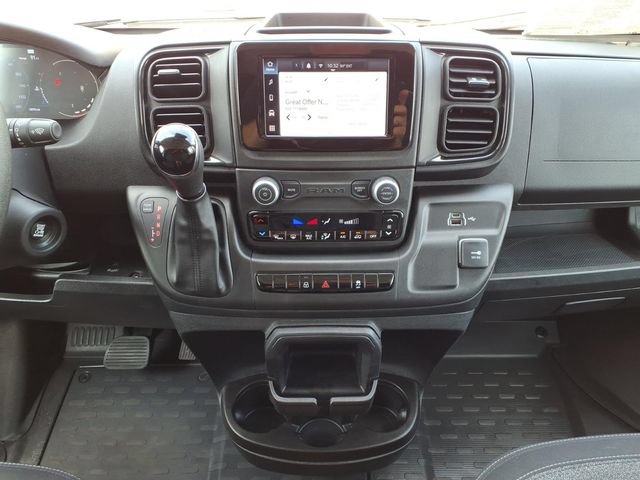 Used 2025 RAM ProMaster 2500 w/ U-Haul Equipment Group FWD image 17