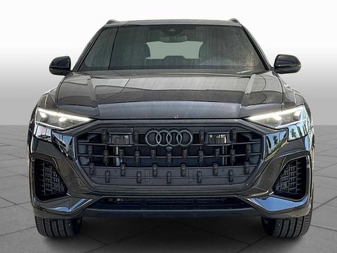Used 2025 Audi Q8 Premium Plus image 3