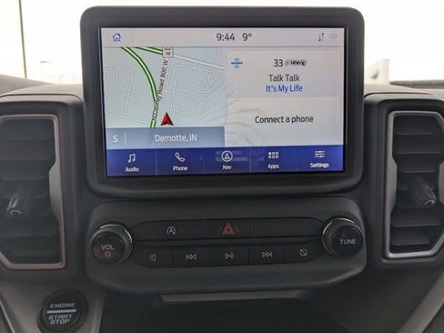 Used 2024 Ford Bronco Sport Outer Banks w/ Tech Package image 26